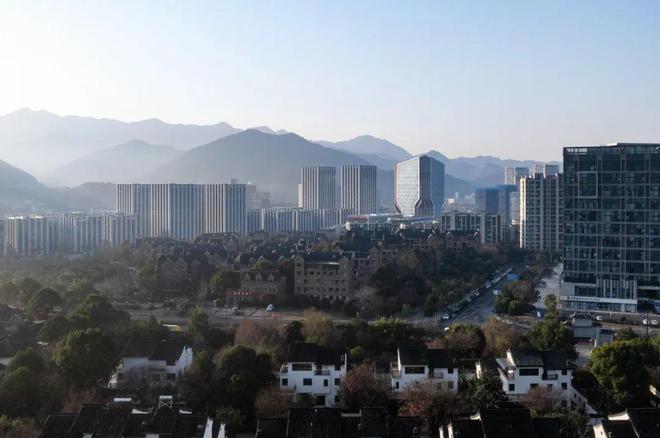 零壹城市新作：汽车超人——金固中心(图2)