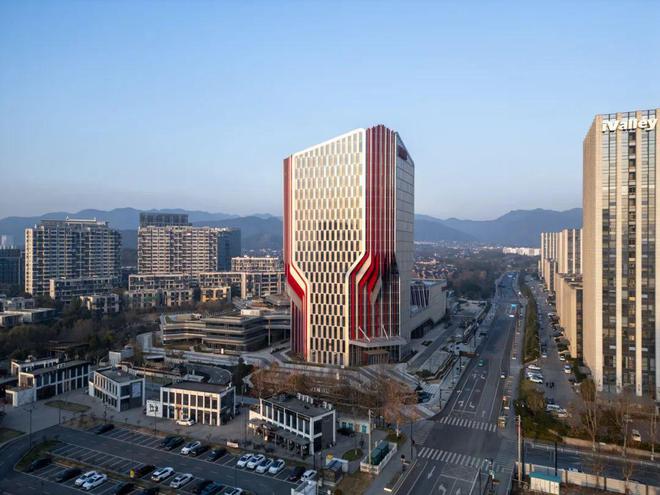 零壹城市新作：汽车超人——金固中心(图7)