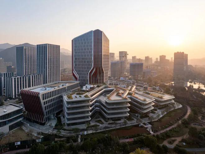 零壹城市新作：汽车超人——金固中心(图8)