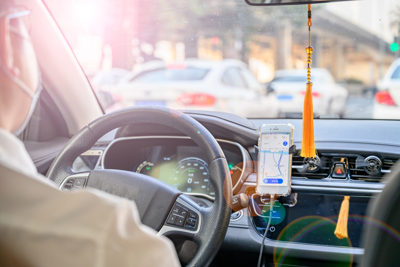 高薪招聘套路多网约车司机权益如何保障？(图1)