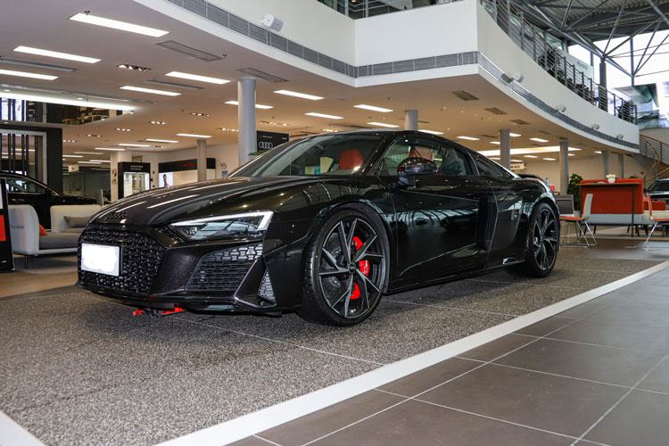 款、二手车买卖、汽车按揭、汽车寄租寄售等服务！(图1)