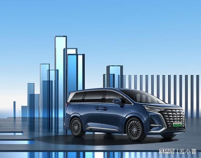 kaiyun网站：一键租车全程无忧——云小普企业租车平台！(图2)