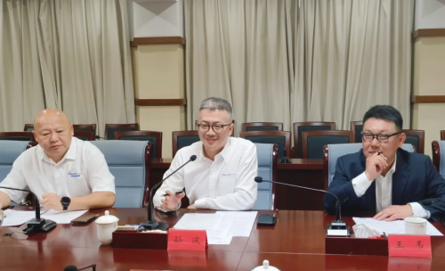 携程集团与三亚深化合作共筑世界级旅游度假目的地(图2)