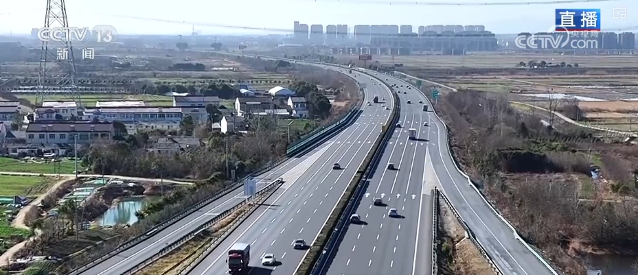 kaiyun网站：自驾、顺风车、租车多元化！充电上“新”“续航”春运绿色出行(图1)