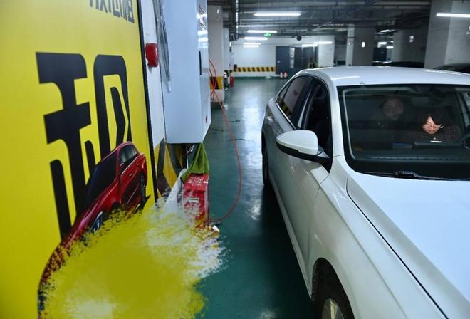 “五一”假期临近成都租车服务进入预定高峰期价格上浮1-15倍(图1)