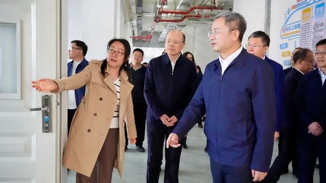 上海援疆教师沙玲：从无到有推进南疆汽车检测与维修技术专业的人才培养(图3)