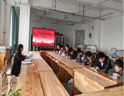 上海援疆教师沙玲：从无到有推进南疆汽车检测与维修技术专业的人才培养(图1)