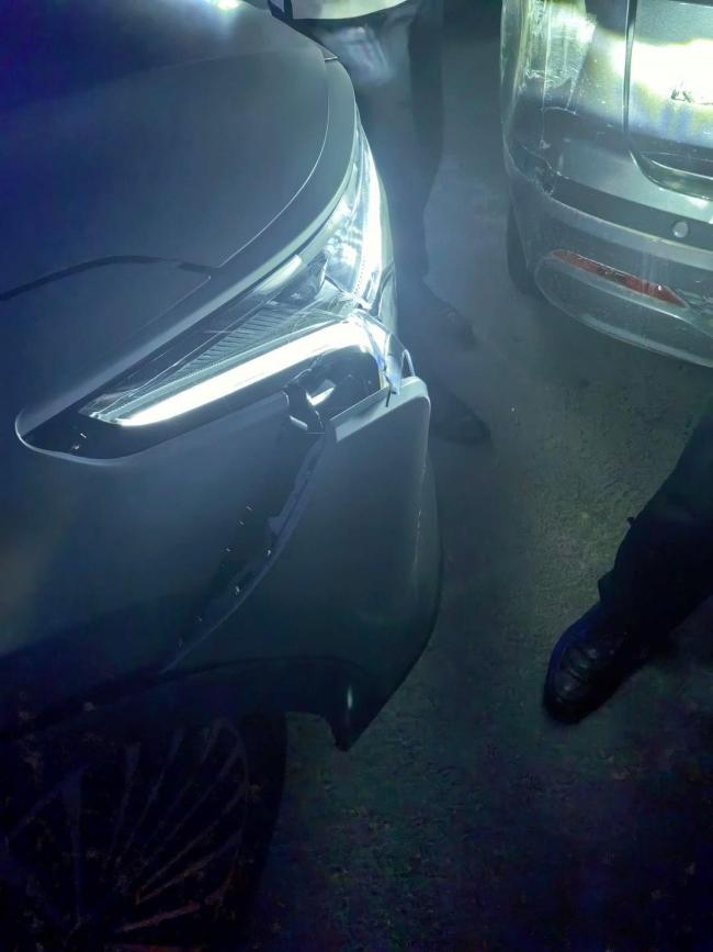 女子试驾发生交通事故被4S店起诉索赔维修及租车费用(图1)