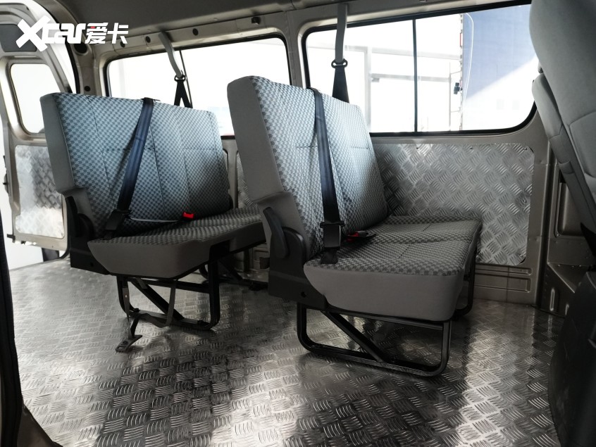 【爱咖号】探店金杯海狮王2026款:能否重新定义轻客体验?(图7)
