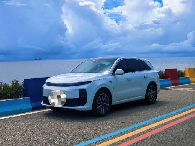 kaiyun网站：三亚打车vs租车？租车性价比拉满认准吉宏道汽运(图2)