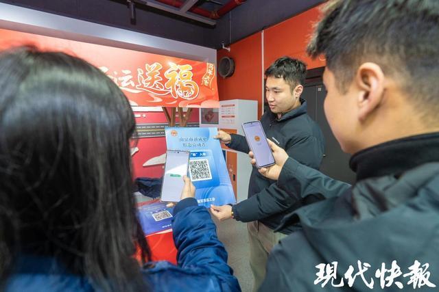 800碗热气腾腾的腊八粥送给南京出租汽车司机(图4)