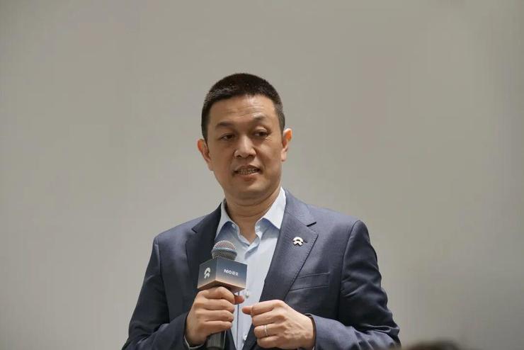 kaiyun入口：董明珠痛批无效加班：领导不走我不走这种内耗毫无意义；曝比亚迪考虑进军F1一级方程式赛事；不安全还烧钱？月薪两万养不起一只龙虾(图7)