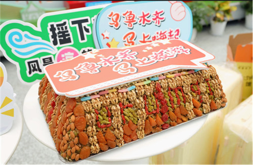 kaiyun入口：西部歌城自驾随心I携程租车X乌鲁木齐文旅共推暑期自驾新生态(图2)